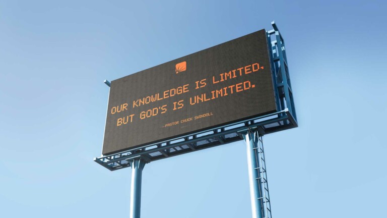 cita: "Nuestro conocimiento es limitado, pero el de Dios es ilimitado". Pastor Chuck Swindoll