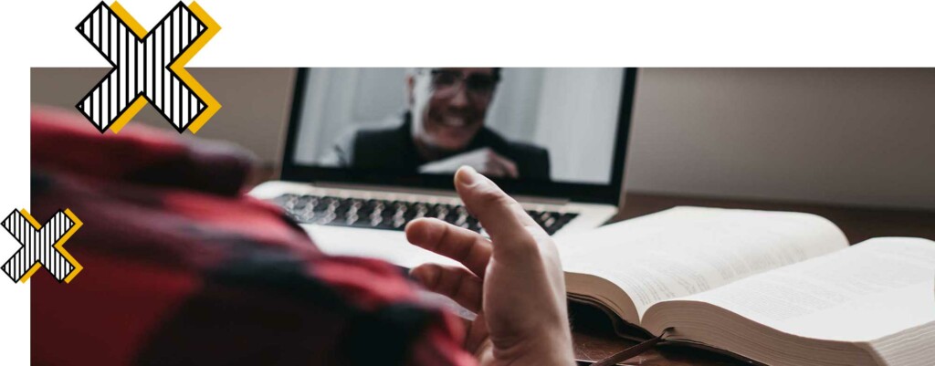 photo: small group online meeting